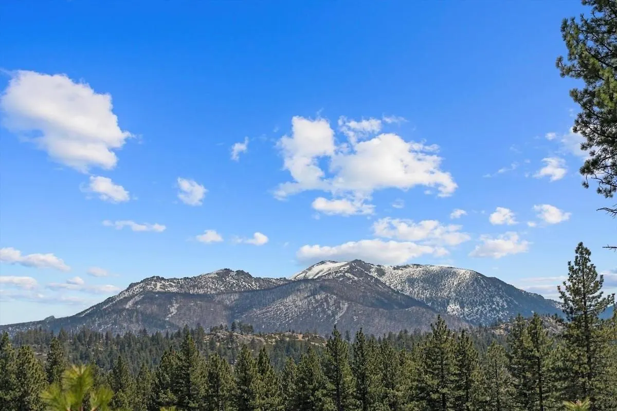 Shaquinaw! Home South Lake Tahoe