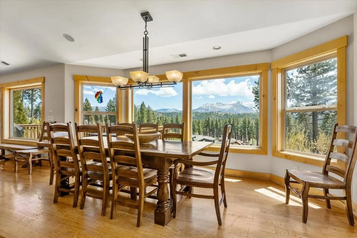 Dom wakacyjny Shaquinaw! Home South Lake Tahoe Stany Zjednoczone Ameryki